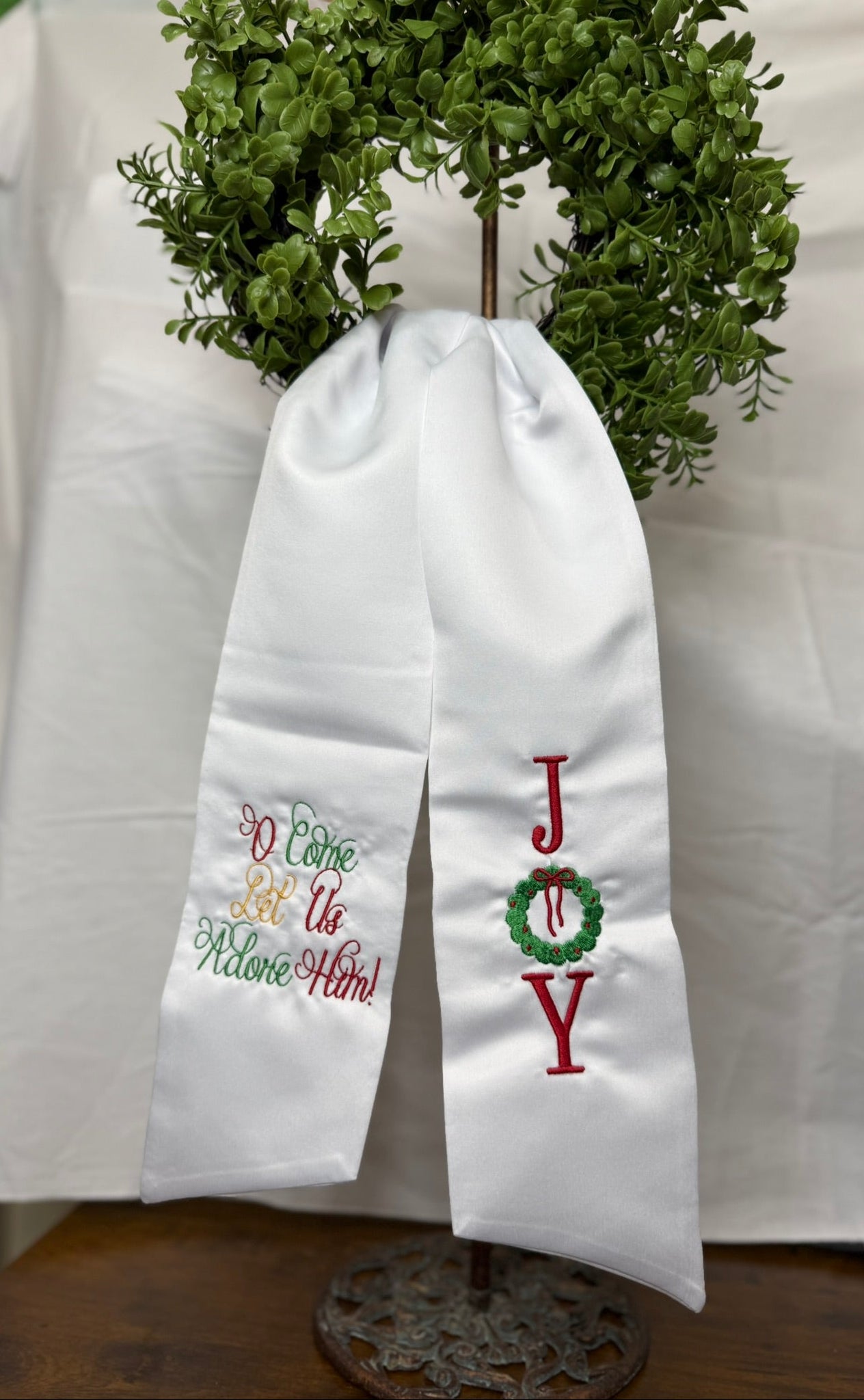 Oh Come Let Us Adore Him | Joy | Wreath Sash