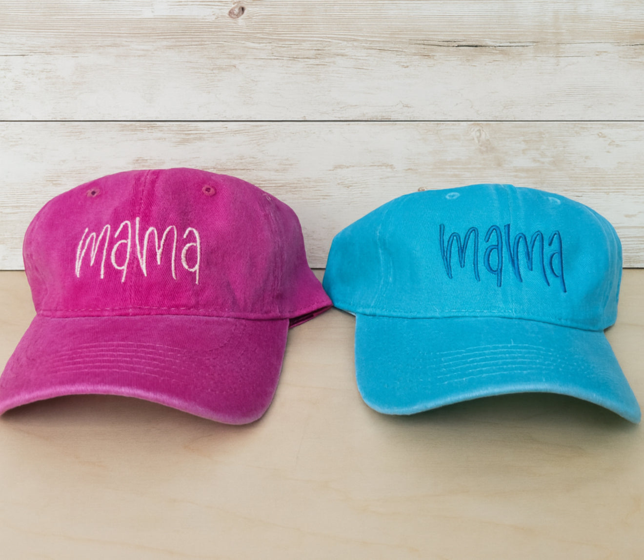 Mama Hat (Handwritten lettering)