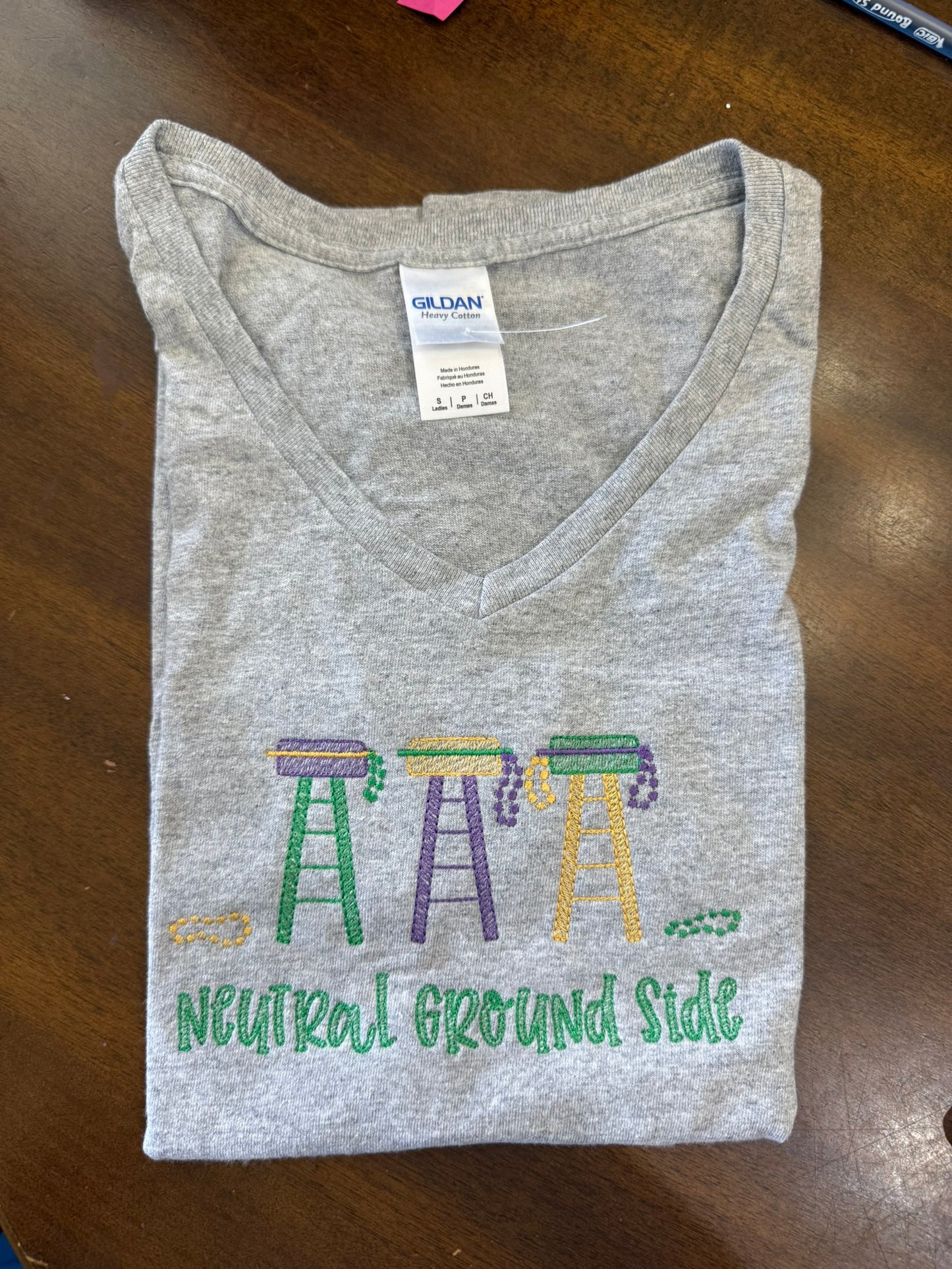 RTG | Mardi Gras Neutral Ground Side (adult small)