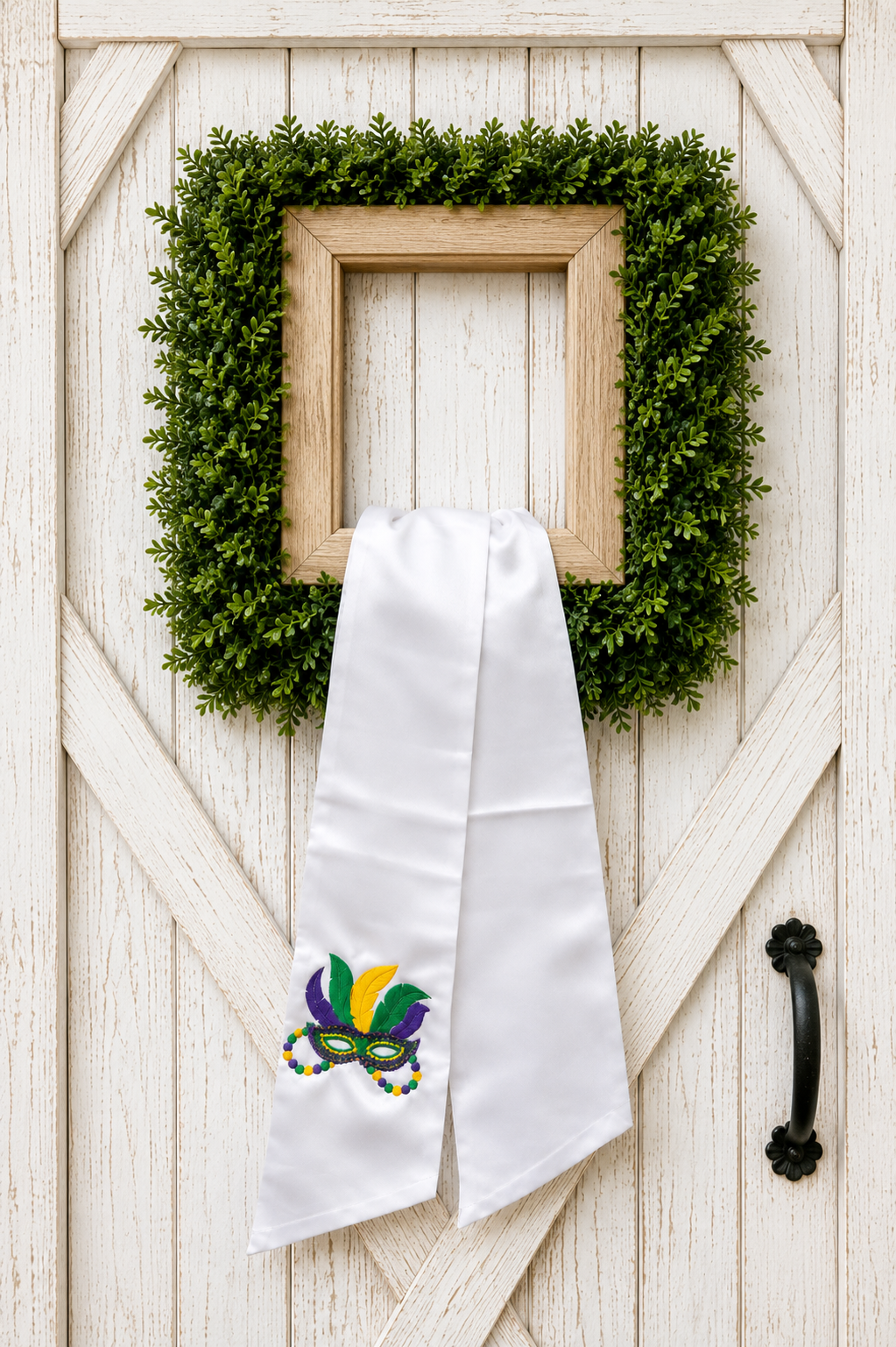 Embroidered Wreath Sash Mardi Gras Mask with Beads